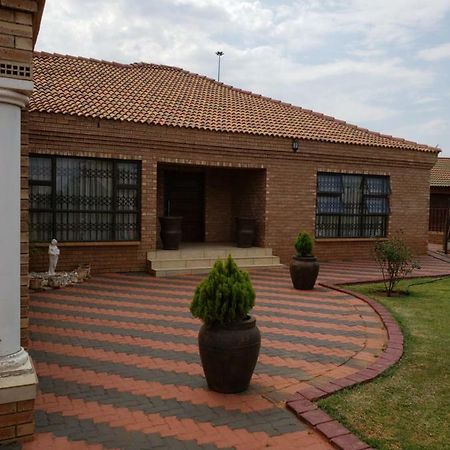 Granchis Guesthouse Ledig Exterior foto